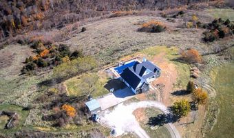 8247 E State Road 54, Bloomfield, IN 47424