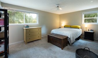 3503 NW VALLEY VIEW Dr, Albany, OR 97321
