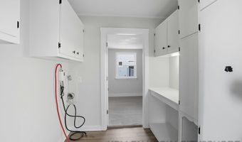 3342 Dumont Lake Dr, Allegan, MI 49010