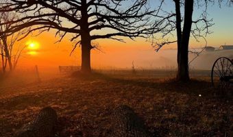 5525 Pigeon Hill Rd SE, Agency, MO 64401