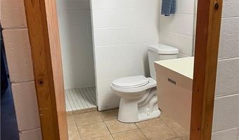 1805 10th Pl NE, Austin, MN 55912
