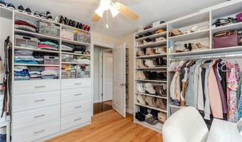 30 Warren Ave, Johnston, RI 02919
