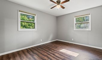 1025 Harper Dr, Algonquin, IL 60102