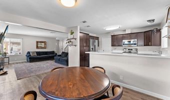 1233 Titan Ct, Escondido, CA 92026