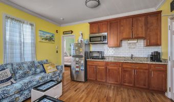 204 Atlantic Ave 202, Beach Haven, NJ 08008