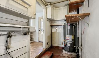 128 S Mountain Ave, Ashland, OR 97520