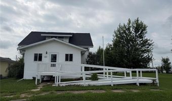 322 1st St, Atkins, IA 52206