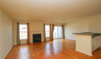 107 Sienna Dr 107, Danbury, CT 06810