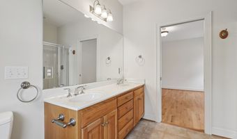 752 Matthews St, Bristol, CT 06010