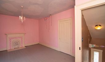 162 Monroe St, Alderson, WV 24910