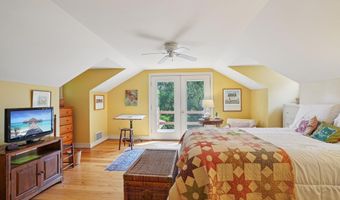 2473 Mt Hope Rd, Dodgeville, WI 53533