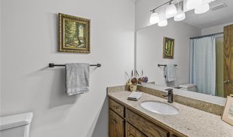 1181 Karth Lake Dr, Arden Hills, MN 55112