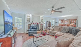 208 Catfish Landing Cir, Bonneau, SC 29431