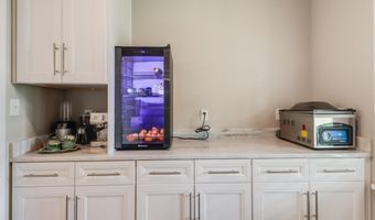 15240 Karen Rd, Biloxi, MS 39532