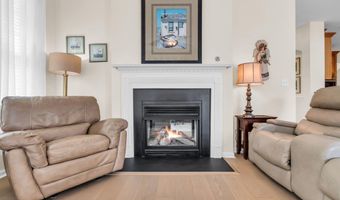 4 Faulkners Pl, Barnegat, NJ 08005