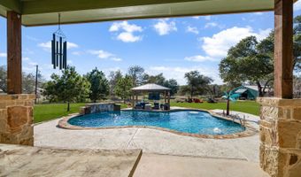 1858 Burr Oak, Adkins, TX 78101