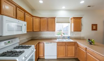 505 Montclair Dr NE, Albany, OR 97322