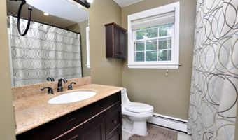 23 Kingsbridge, Avon, CT 06001