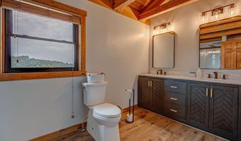10902 N Hogan Rd, Aurora, IN 47001