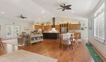 126 Charlie Rd, Arapahoe, NC 28510
