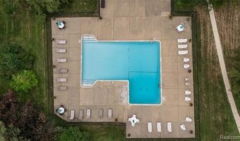 767 Skynob Dr, Ann Arbor, MI 48105