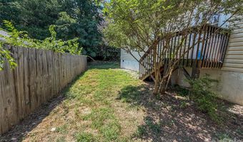 5 Springmill Dr, Asheville, NC 28806