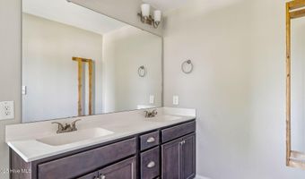 1141 Yellowwood Dr, Aberdeen, NC 28315