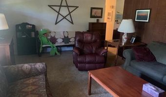 1694 CEDAR TOP Rd, Reading, PA 19607