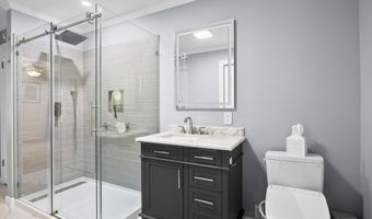 67 Victoria Way, Albany, NY 12209