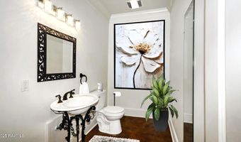 9324 Forest Rd, Abbeville, LA 70510