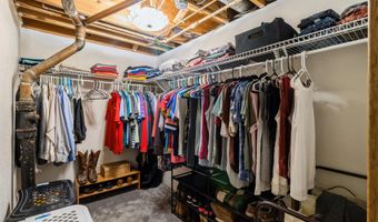 202 S Dakota Ave, Ames, IA 50014
