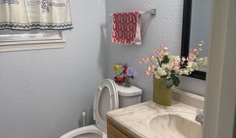 7141 Wellwood Dr, Indianapolis, IN 46217