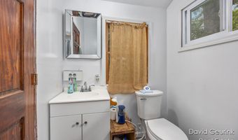 608 Trowbridge St, Allegan, MI 49010