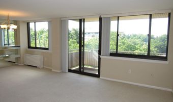 4201 CHERRY HILL Rd 508, Arlington, VA 22207
