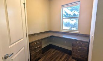 2337 NW Debron Ln, Bend, OR 97703