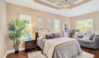 6420 SEASOUND Dr, Apollo Beach, FL 33572