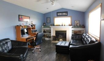 529 NE 16th St, Ankeny, IA 50021