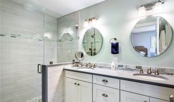 406 Corey Ln, Middletown, RI 02842