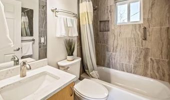 827 W 20th Ave, Anchorage, AK 99501