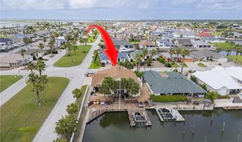 100 Dolphin Ct, Aransas Pass, TX 78336