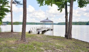 1034 N Pointe Dr, Lincolnton, GA 30817