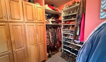 1917 SANDALWOOD Rd, Abrams, WI 54101