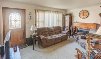 3 E Elm St, Alton, IL 62002