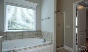 101 Falling Shoals Dr, Athens, GA 30605