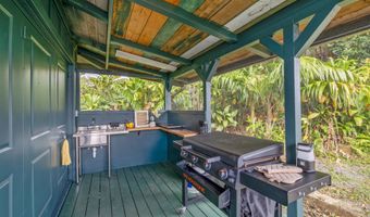 44 Hanauana Rd, Haiku, HI 96708