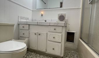 159 N Texas Ave, Atoka, OK 74525