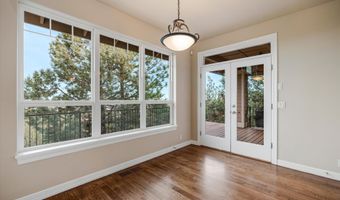 3269 NW Fairway Heights Dr, Bend, OR 97703