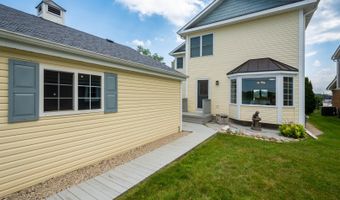 22869 W Lake Shore Dr, Antioch, IL 60002