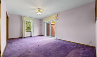 1002 Carroll Ave, Ames, IA 50010