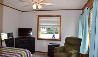 23 Mooney Dr, Alburgh, VT 05440